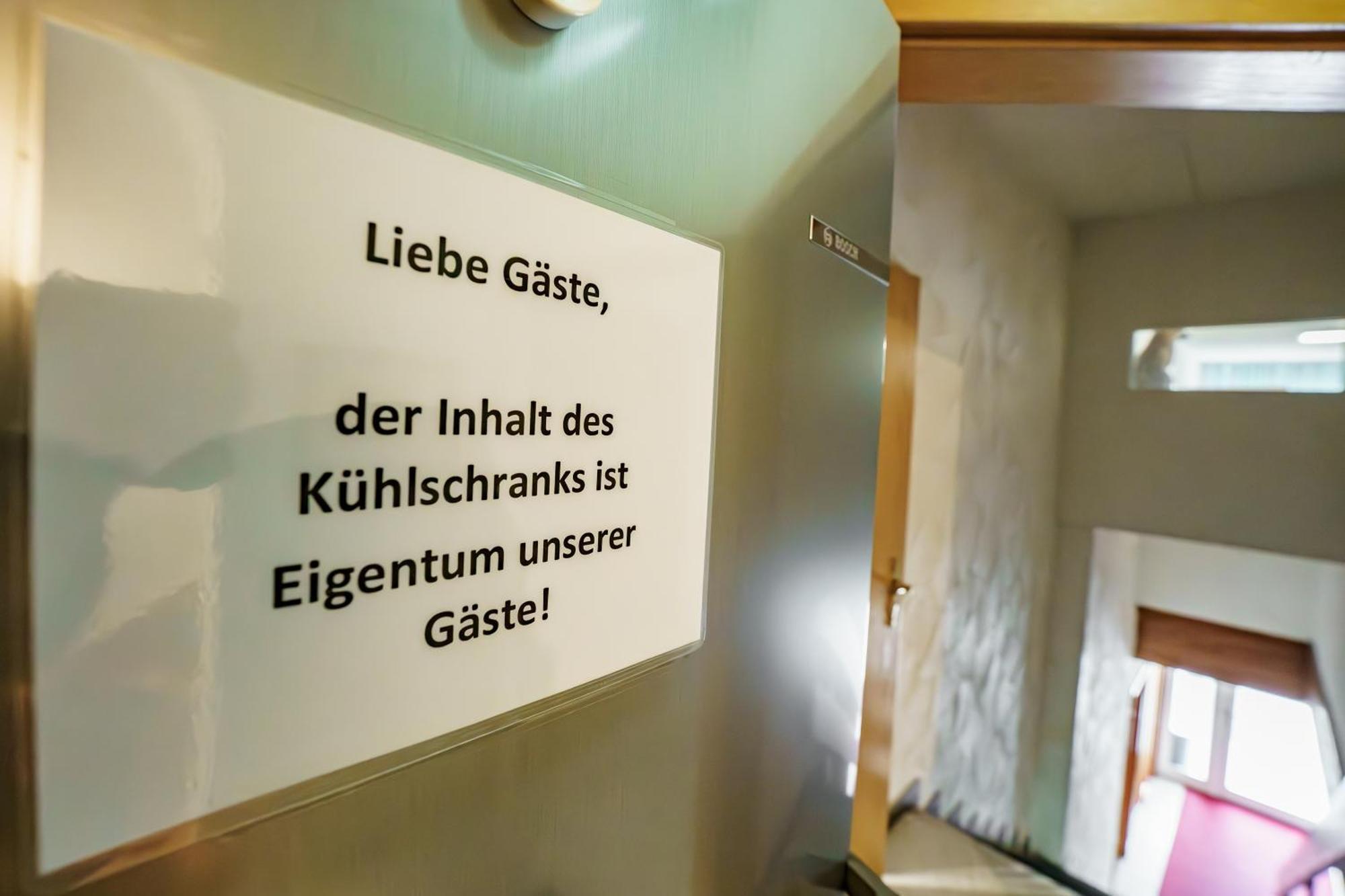 Landgasthof Ochsen Neresheim Buitenkant foto