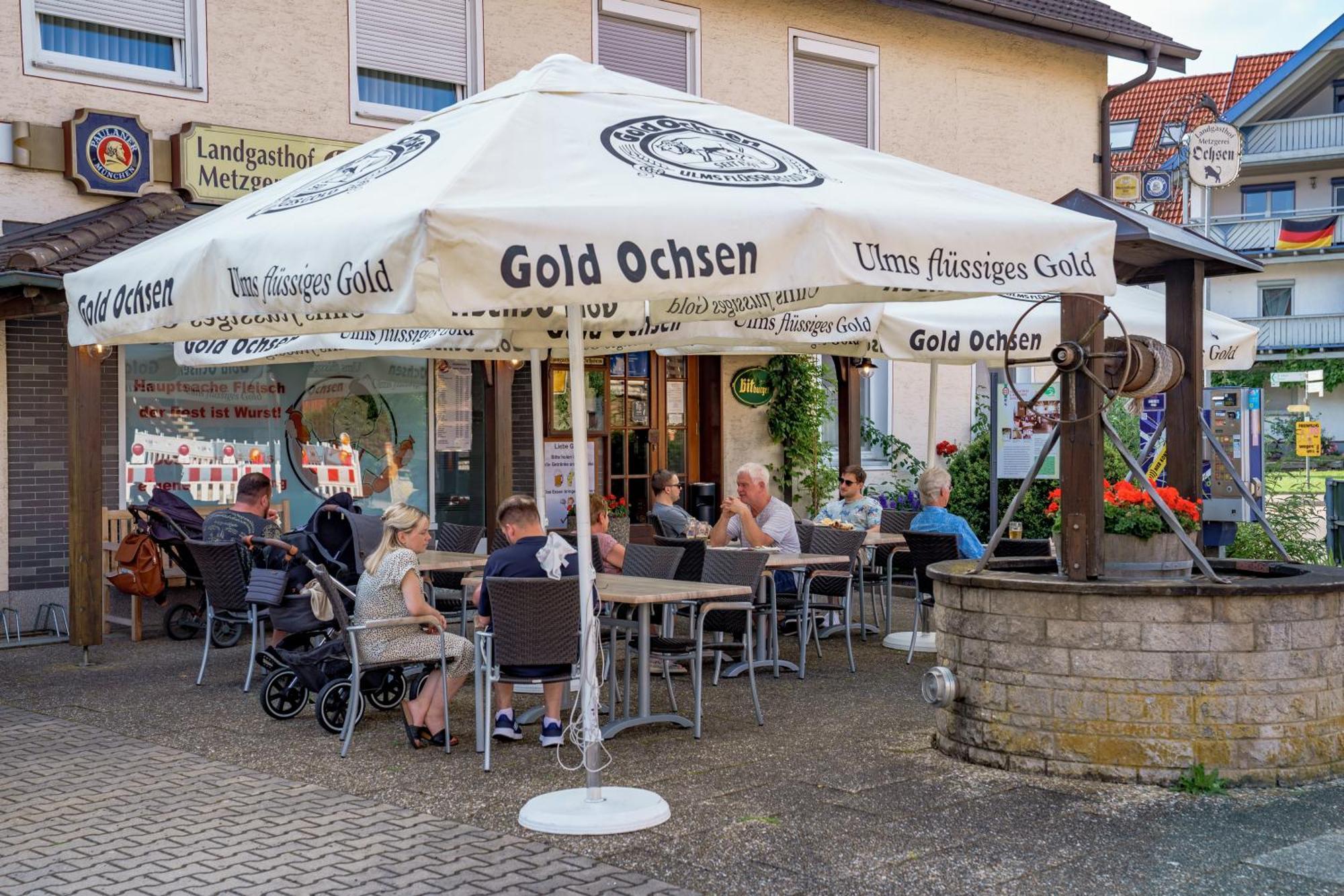 Landgasthof Ochsen Neresheim Buitenkant foto